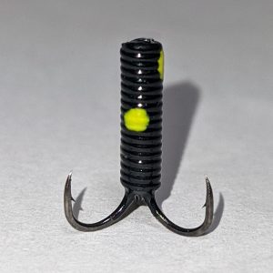 чертик для ловли на гирлянду от shredder безмотыльная мормышка черный с желтыми точками