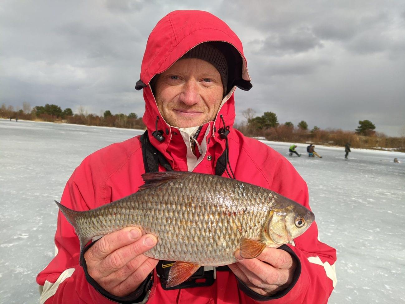 плотва на черт с подвесным тройником